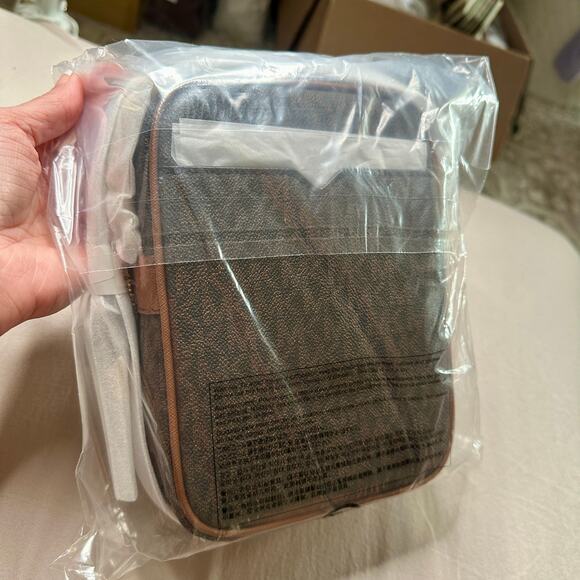 MICHAEL KORS Jet Set Travel Medium Logo Crossbody Bag MK Print Brown NWT - Picture 9 of 9